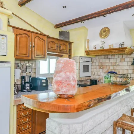 La Vaine Holiday home